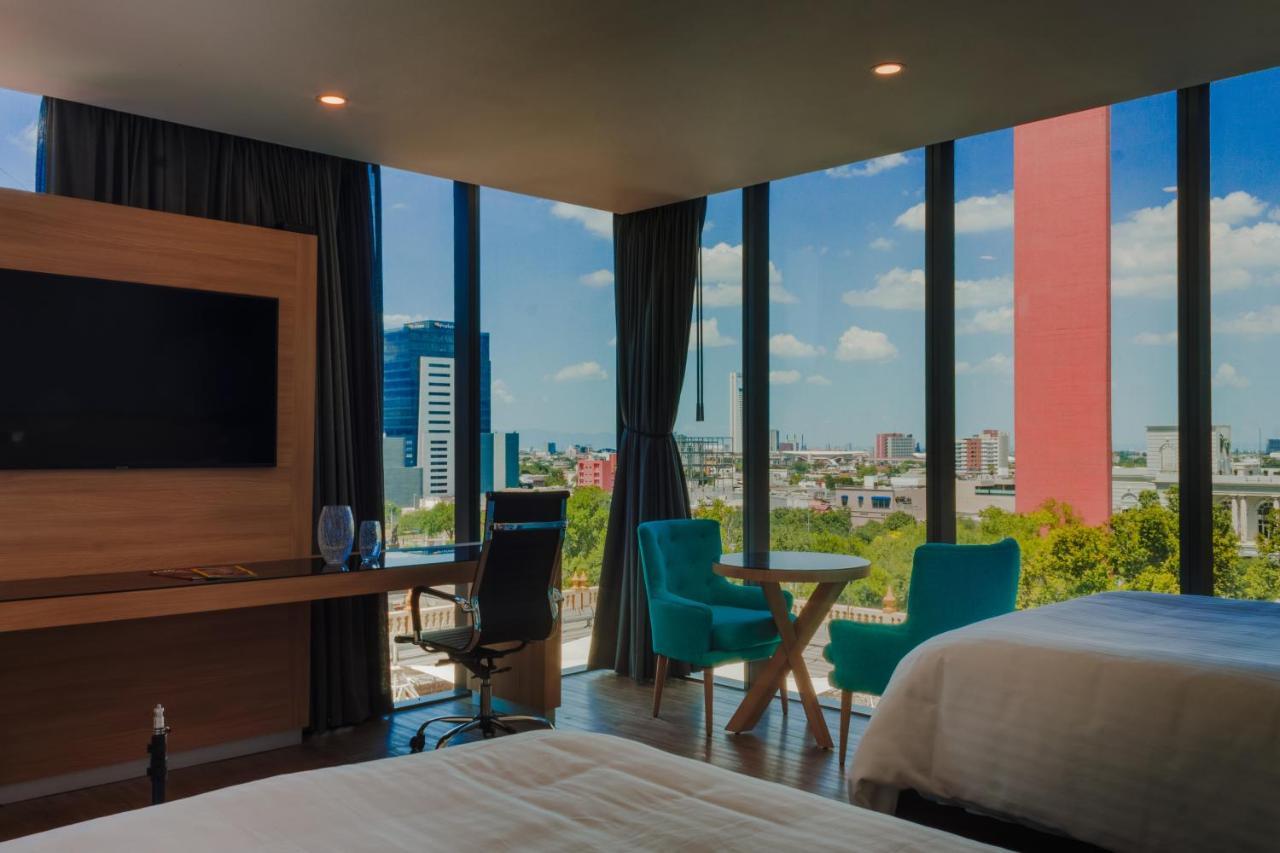 Hotel Kavia モンテレー エクステリア 写真
